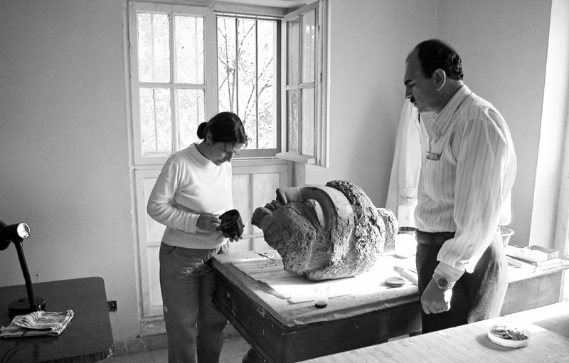 03 2003_ _restoration_of_the_durga_head_ts_1445_at_the_kabul_museum