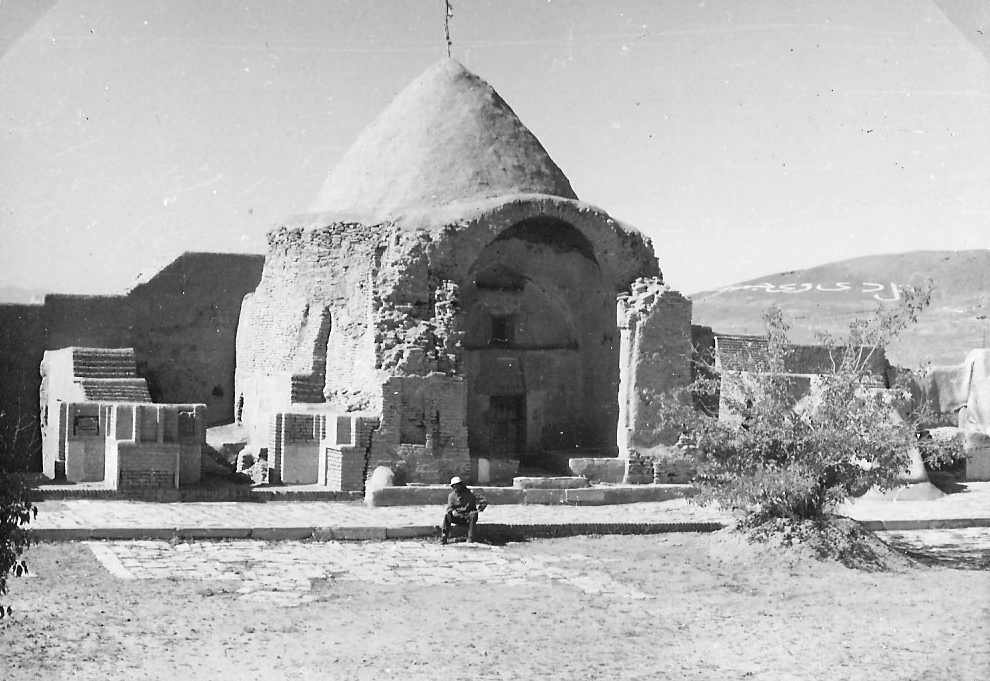 1976_The_ziyara_