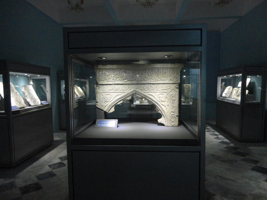 2013_11_Ghazni_Museum_of_Islamic_Art_April