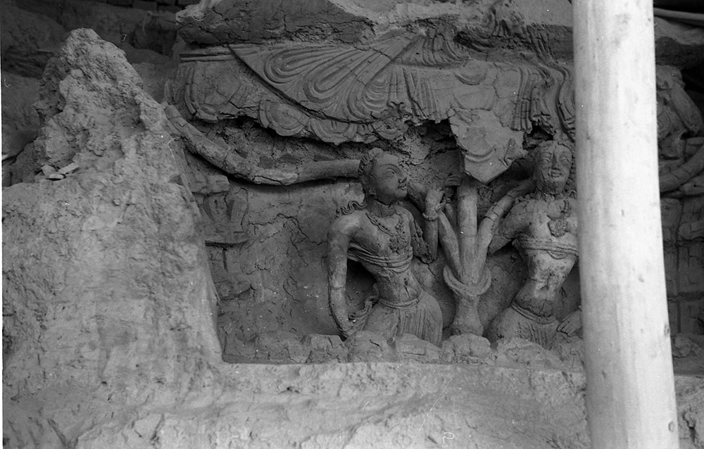 21 Chapel_37_detail_of_the_main_cultic_image_neg_12486 13a