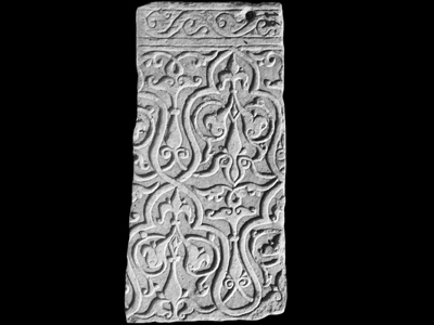 Dado with double sequence of interlaced arches (type 32)