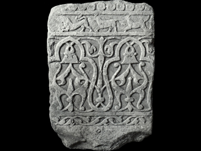 Dado with zoomorphic decoration (type 22)