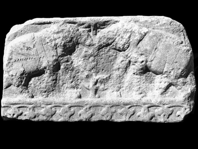 Dado with zoomorphic decoration (type 41)